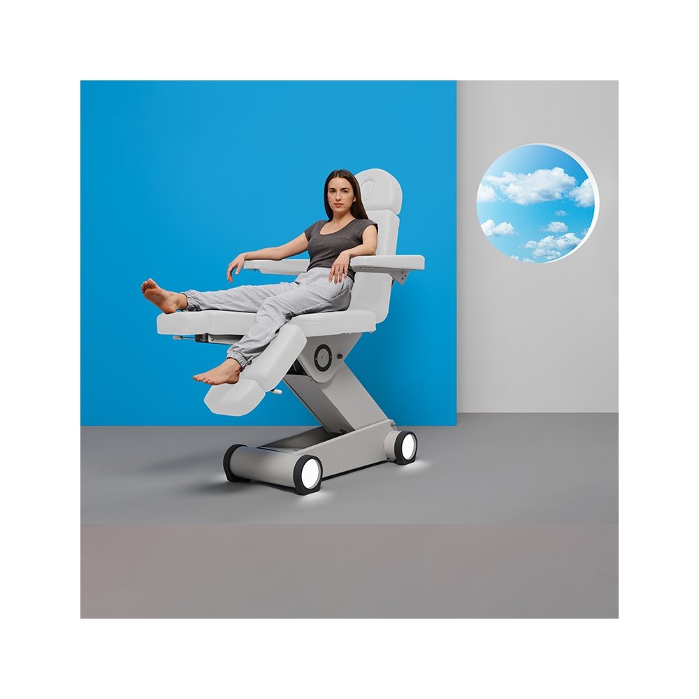 Poltrona Podologica e Pedicure Elettrica B'Light White Weelko -Weelko -Lettini e poltrone