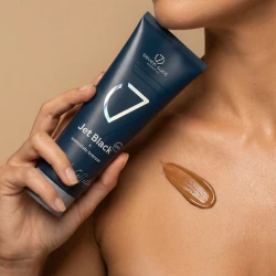 7suns Cosmetics Acelerador de Bronceado JET BLACK 250 ml