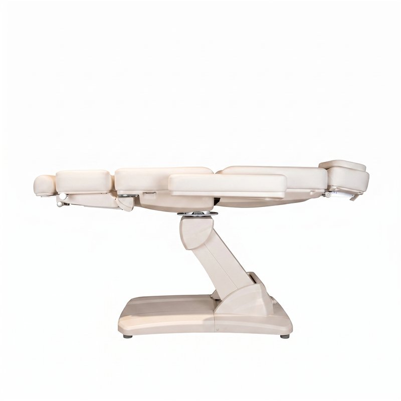 Sillón Taurus Cream de Mirplay en posición extendida