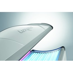 Luxura X3 32 SLI Solarium Compacto y Moderno