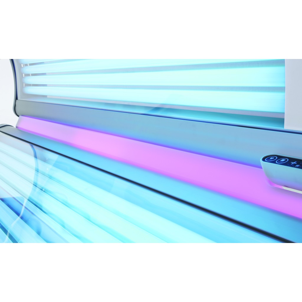 Luxura X3 32 SLI Solarium Compacto y Moderno