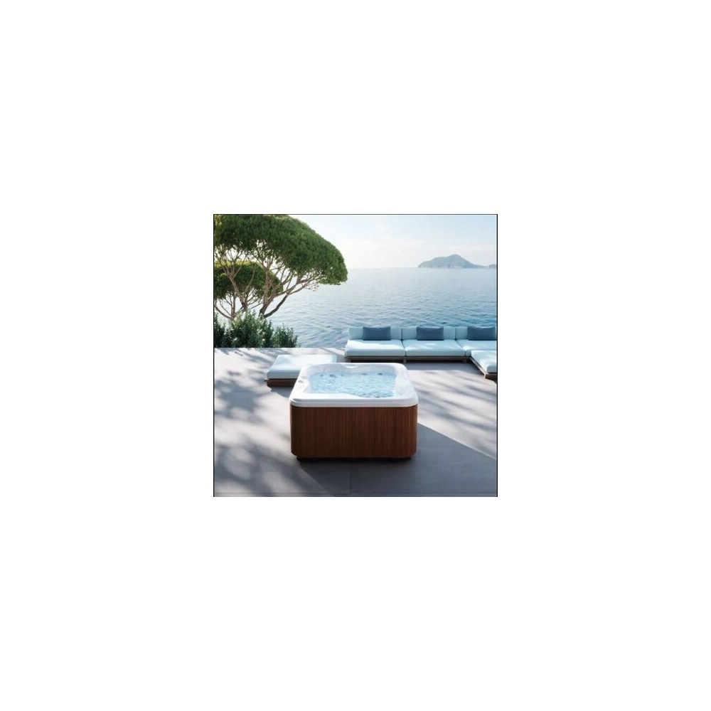 Jacuzzi Lodge+S Outdoor Spa: Easy Installation, Advanced Features - -Spa
