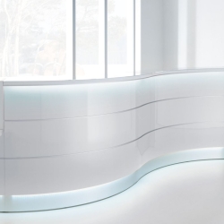 Mostrador de recepción LAV ondas elegante y funcional